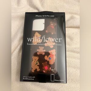 Wildflowers Cute Bear iPhone 12/12 Pro Case